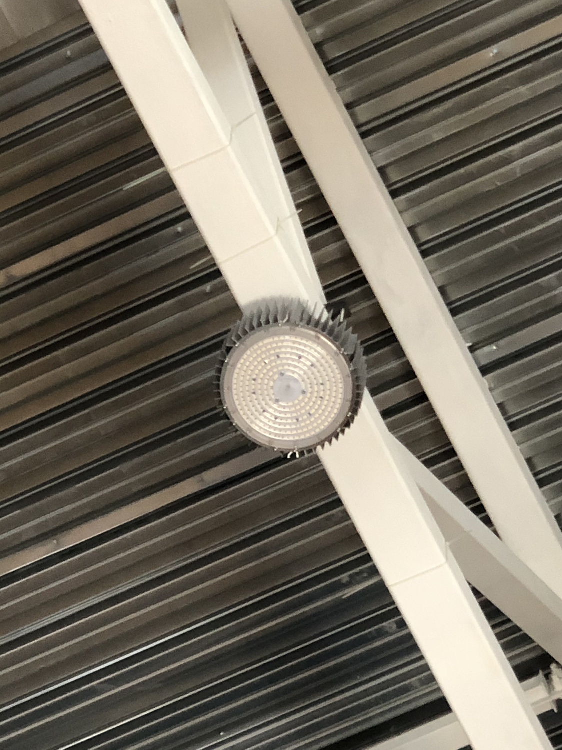 Модернизация системы освещения на баскетбольной площадке в ФОК ОЛИМП г. Мытищи