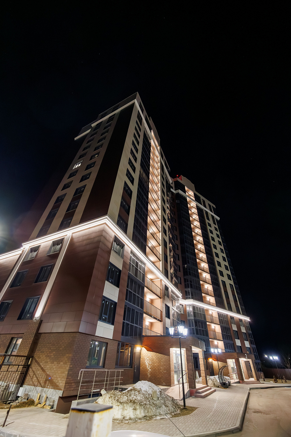 Архитектурное освещение жилого комплекса Гармония, г. Ярославль