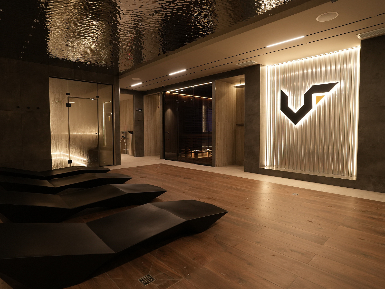 Освещение фитнес-центра URBANFIT, г. Санкт-Петербург