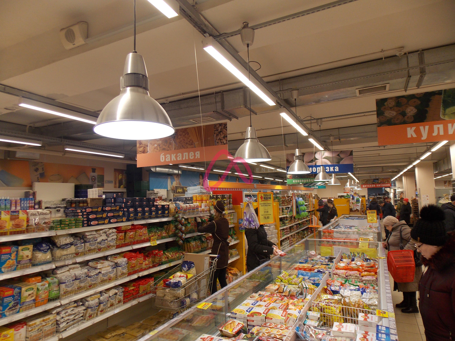 Модернизация освещения в магазине ТФ Петровский в ТЦ Адмиралтейский