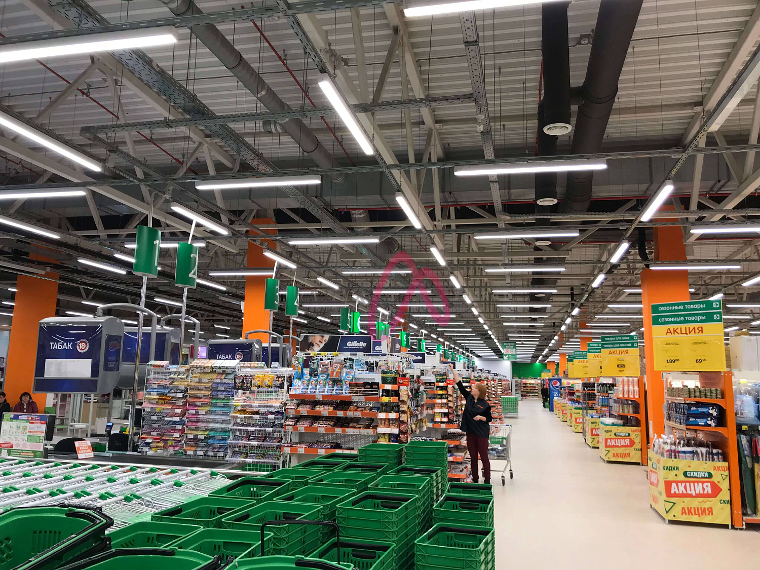 Освещние ТЦ Макси г. Вологда