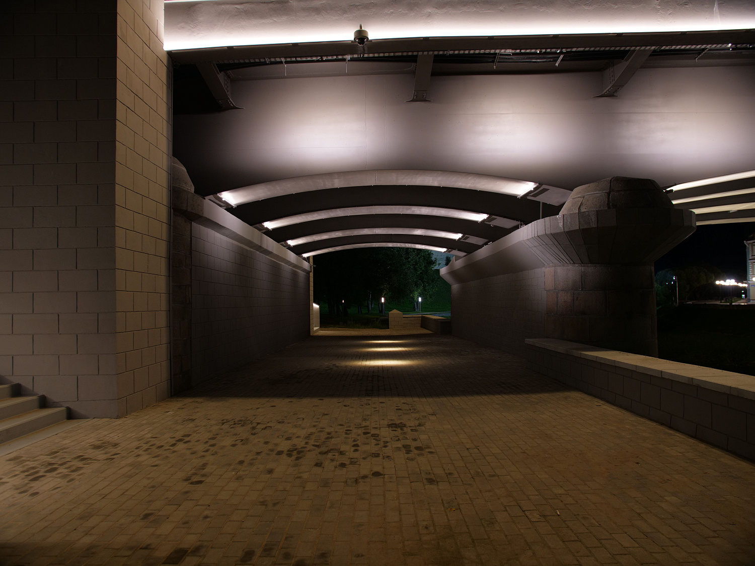 Архитектурное освещение Троицкого моста, г. Псков