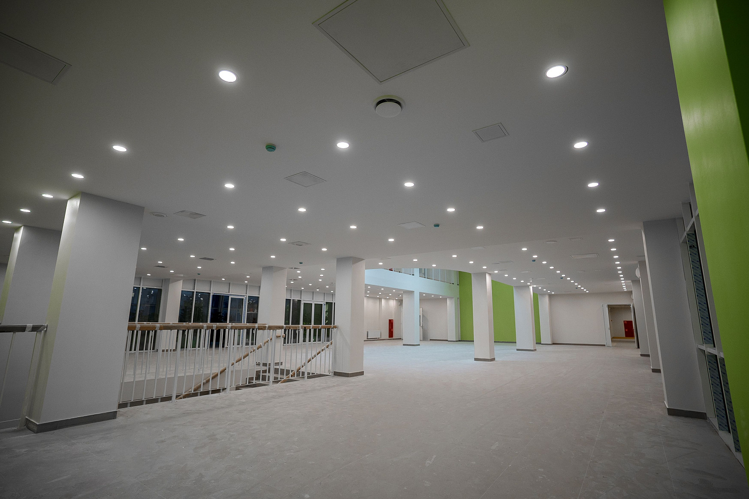 Освещение Медицинского центра XXI век, г. Санкт-Петербург