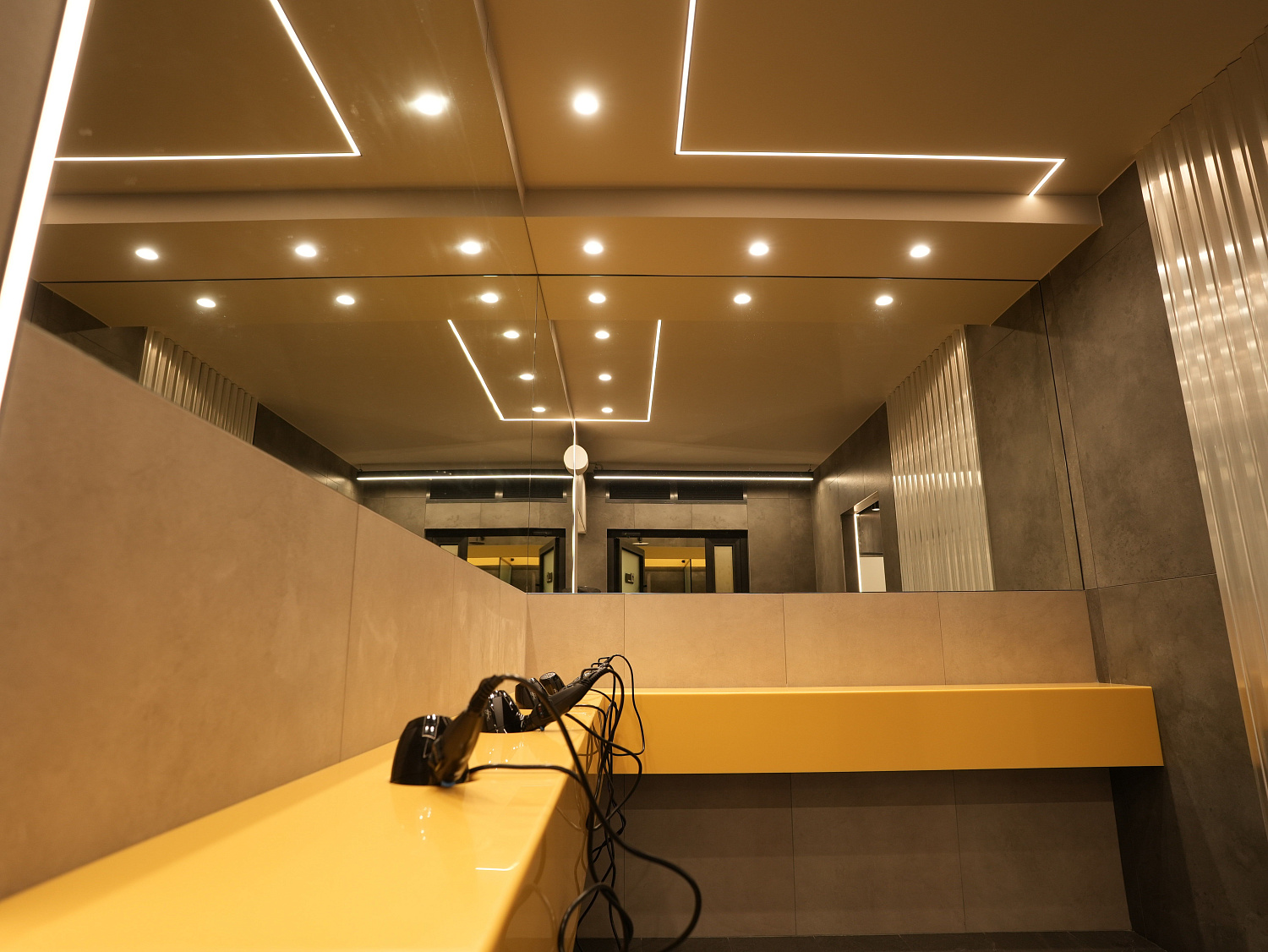 Освещение фитнес-центра URBANFIT, г. Санкт-Петербург