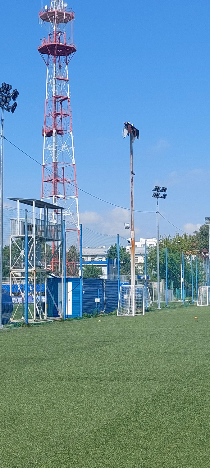 Модернизация системы освещения на тренировочных полях стадиона "Шинник"